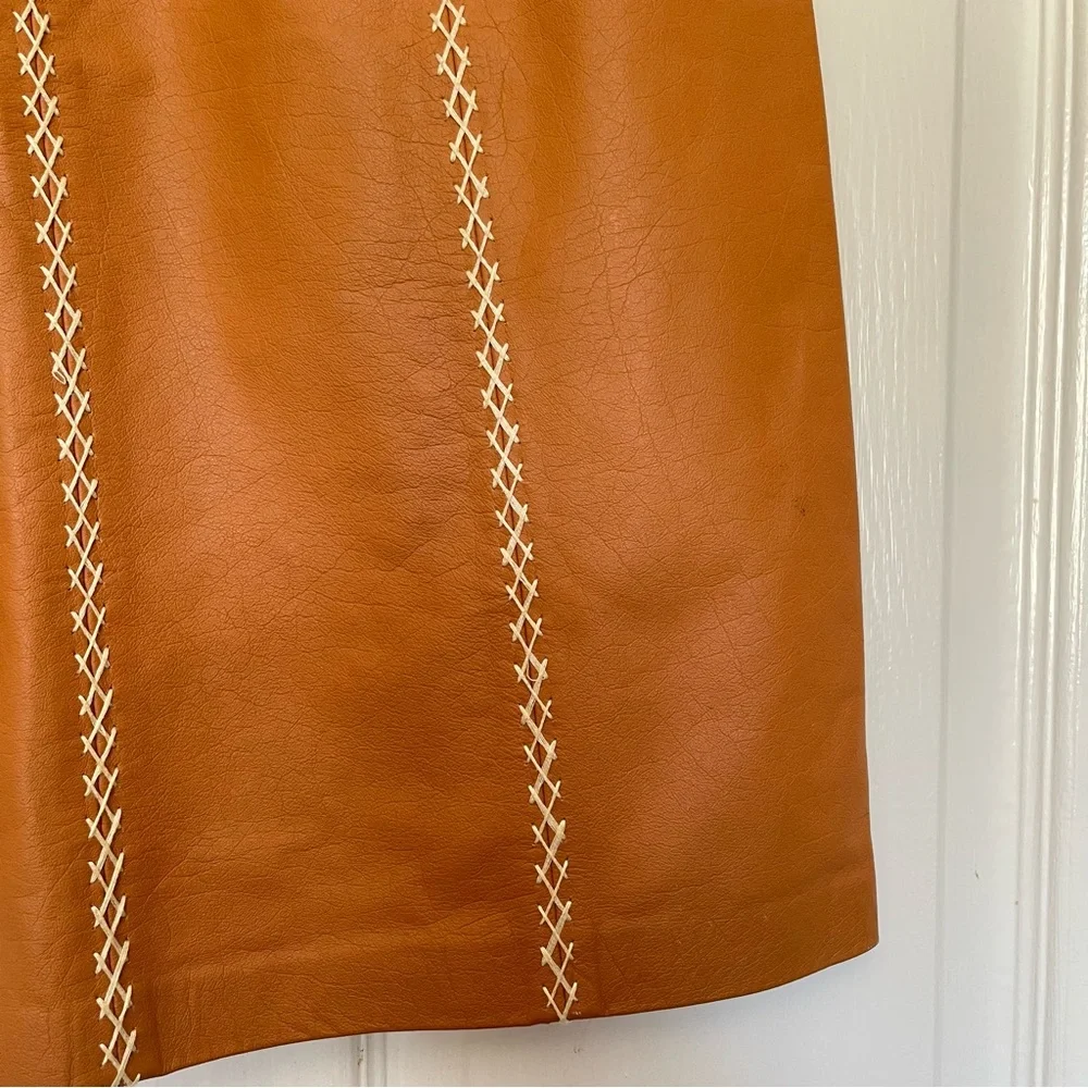 Vintage GAP Leather Skirt - Picture 5 of 9